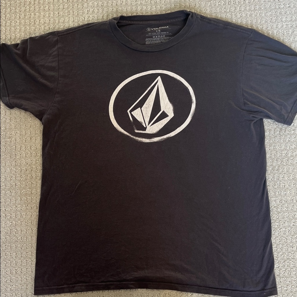 Volcom Black and White Logo Tee large